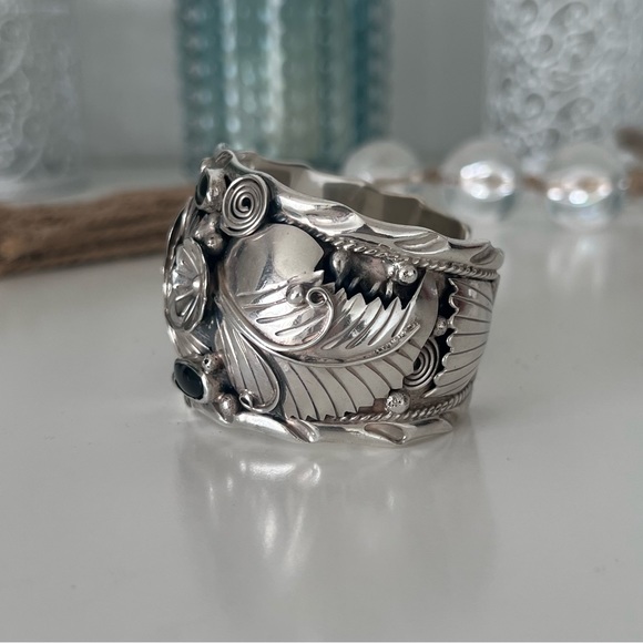 Vintage Silver Cuff Taxco Southwest Style - Picture 2 of 9